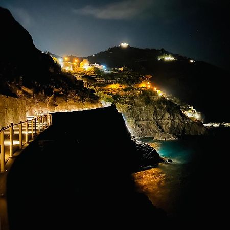 Al Castello Apartment Riomaggiore Luaran gambar