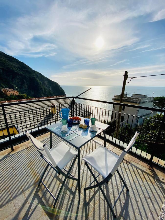 Al Castello Apartment Riomaggiore Luaran gambar