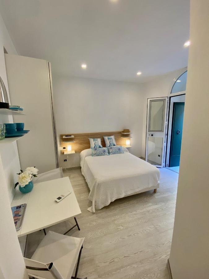 Al Castello Apartment Riomaggiore Luaran gambar